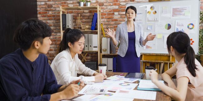 Identifying the Brand Purpose and Framing the Experience | Sales & Marketing | Emeritus India Identifying the Brand Purpose and Framing the Experience | Sales & Marketing | Emeritus India