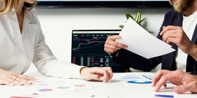 Uncover the Insider Knowledge of Investment Banking – Learn What You Need to Know | Finance | Emeritus India Uncover the Insider Knowledge of Investment Banking – Learn What You Need to Know | Finance | Emeritus India