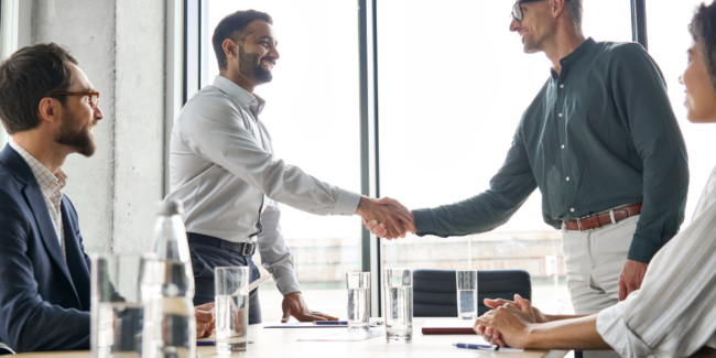 Learn These 5 Key Characteristics to Become an Inspirational Leader | Leadership | Emeritus India Learn These 5 Key Characteristics to Become an Inspirational Leader | Leadership | Emeritus India