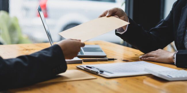 How to Write a Recommendation Letter? 9 Important Things to Include in It | Career | Emeritus India How to Write a Recommendation Letter? 9 Important Things to Include in It | Career | Emeritus India